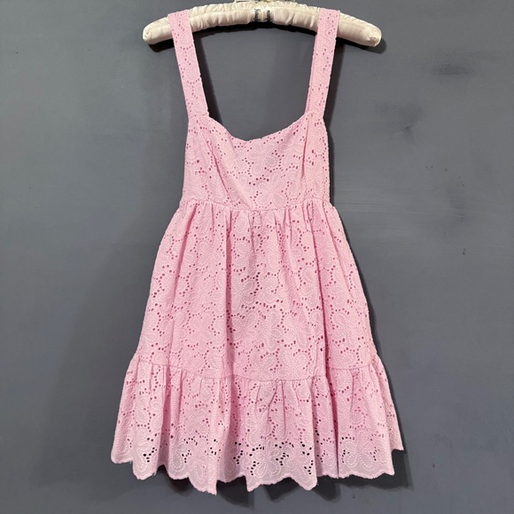 Thats So Fetch Dresses & Skirts - NWT That's So Fetch Lyndal Pink Eyelet Lace Tiered Mini BabyDress Dress 4 Small
